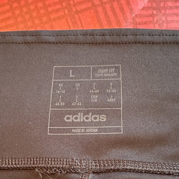 Women's Adidas 3-Stripe 7/8 Style Side Pocket Legging Size L NWT - Picture 4 of 8